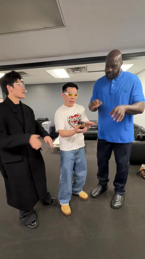 奧尼爾確實(shí)有跳舞天賦，剛學(xué)跳的比兩個(gè)老師好