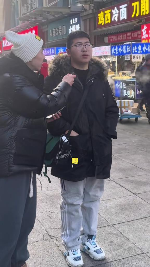 街頭采訪：提到NBA，你想到的第一個(gè)人是誰？