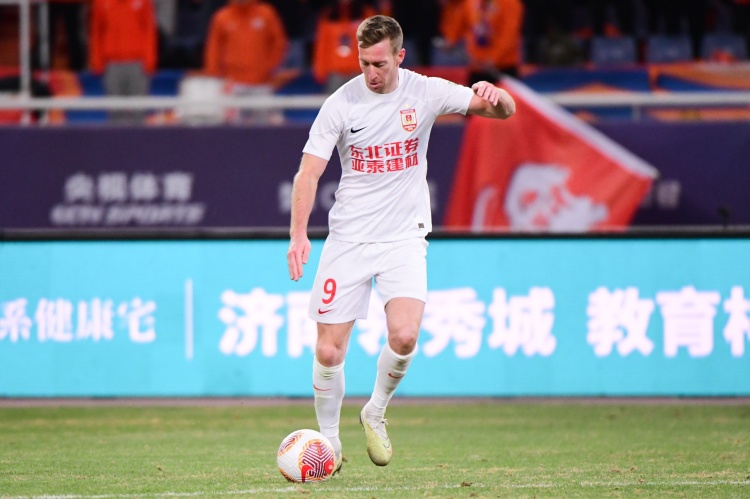 博主：亞泰取得本次冬訓(xùn)首勝！熱身賽3-1勝南通支云，貝里奇進(jìn)球