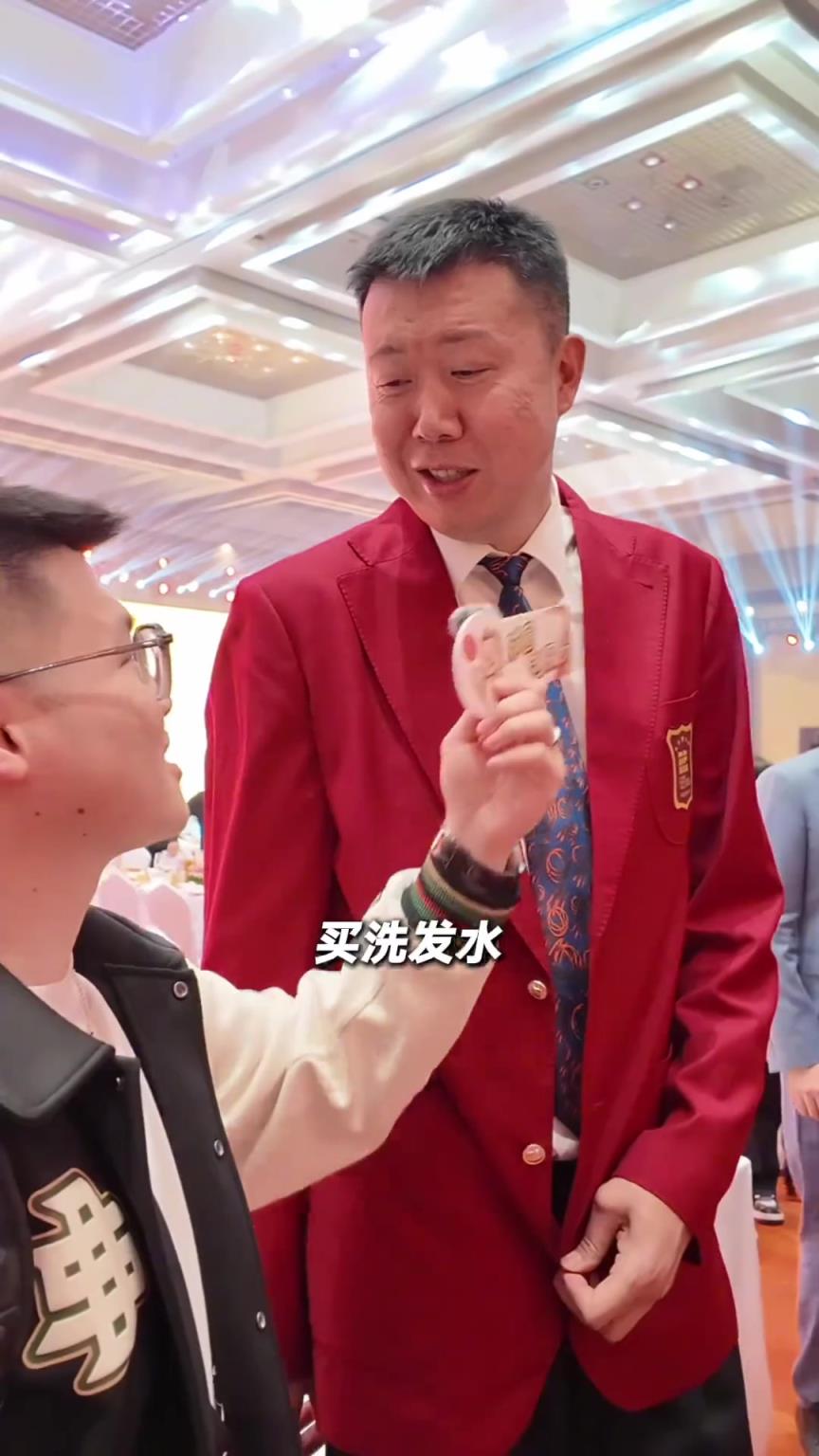 其實(shí)有些好奇，以當(dāng)時(shí)的物價(jià)，幾十塊錢能買到什么？