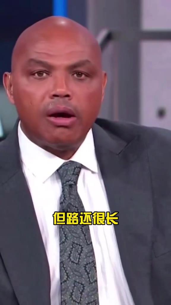 巴克利：湖勇現(xiàn)在打得好，但你們能不能別總說他倆，雷霆騎士也打很好啊